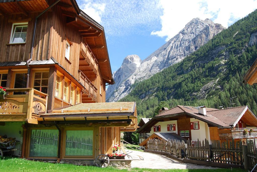 Appartamenti Chalet Orchidea Canazei Luaran gambar